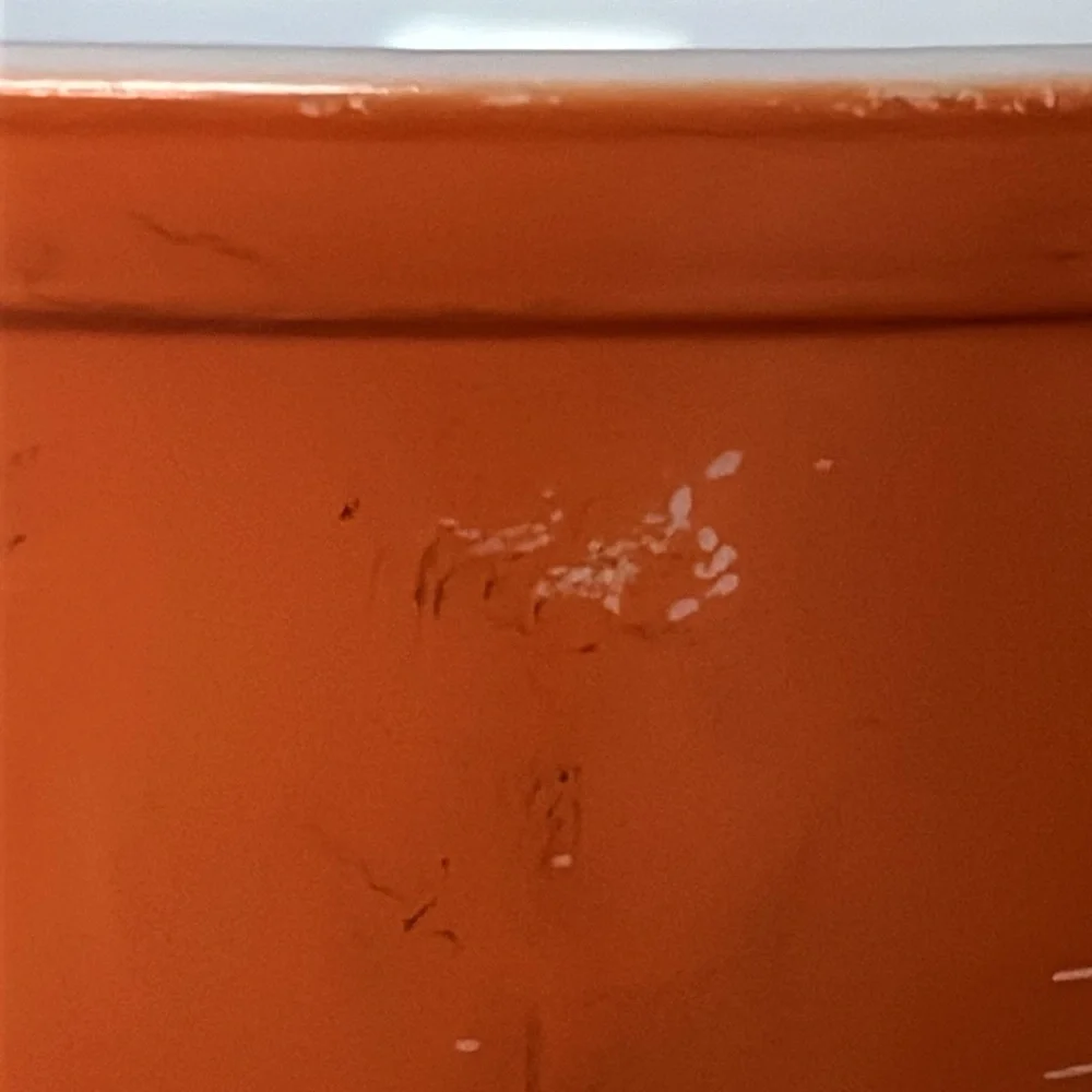 Pyrex mixing bowl